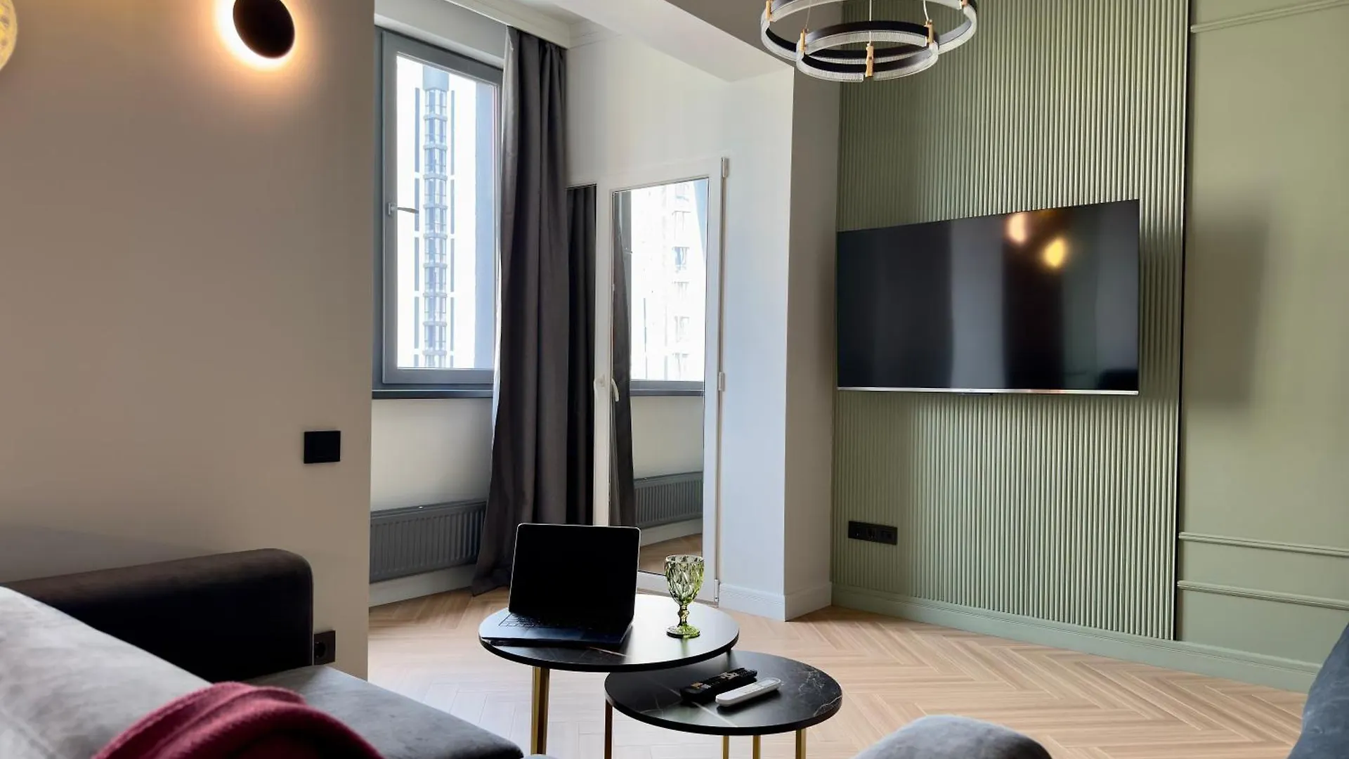 Apartment Green Suite With Mountain View Almaty